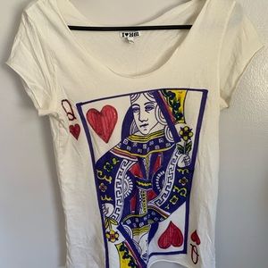 Queen of Hearts tee